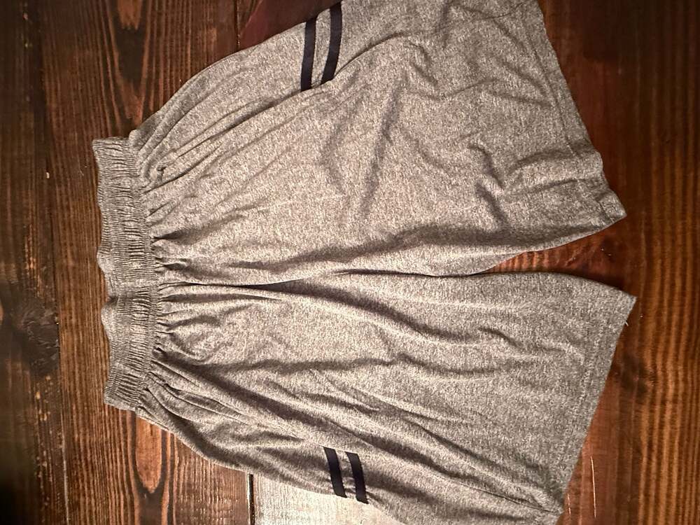 Real Essentials Men's Gray Active Shorts Size S